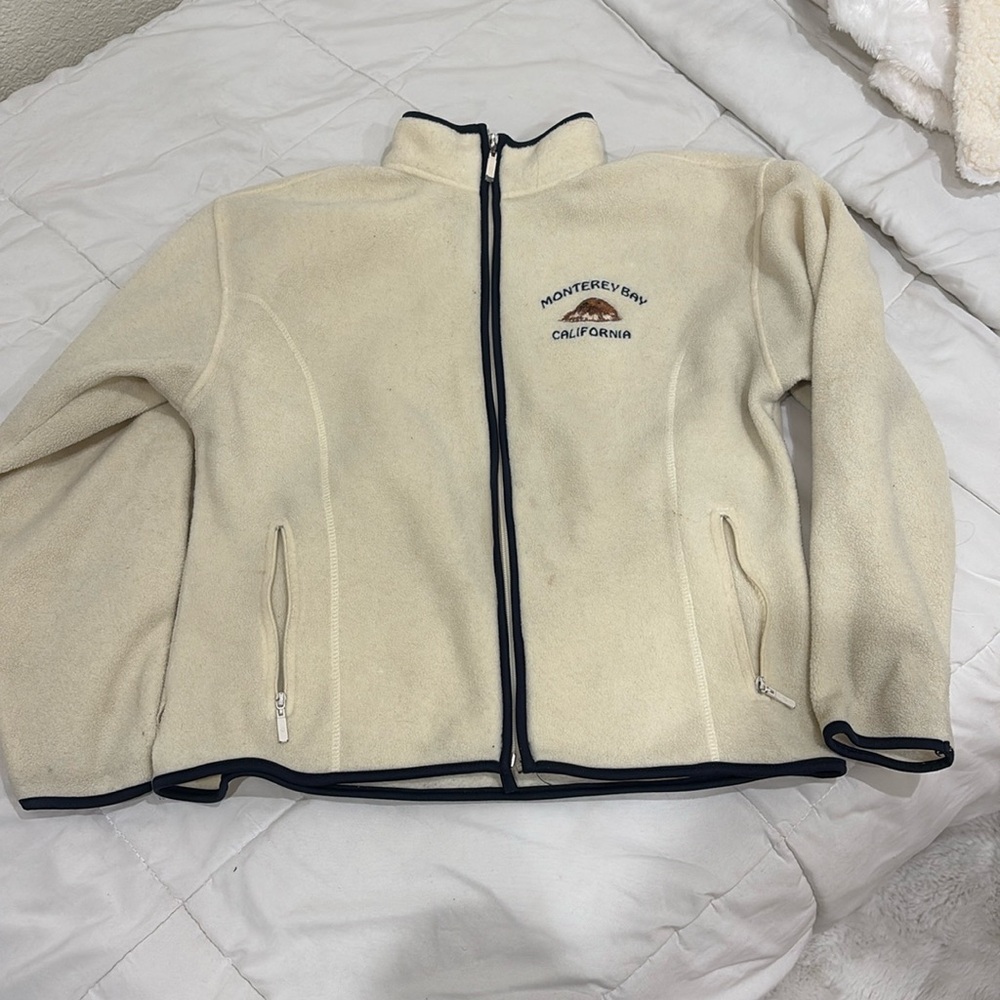 Monterey bay zip up
